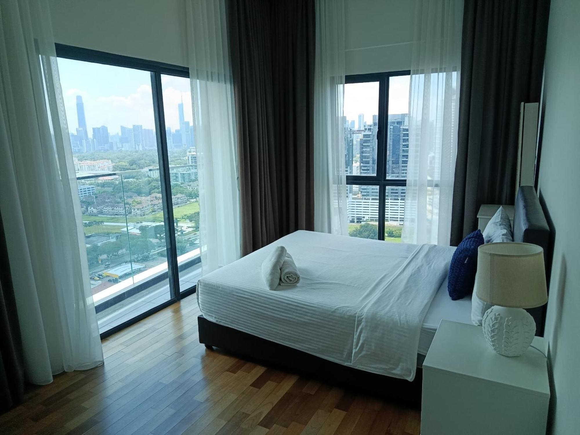 Reizz Residence By Nexus Suites Kuala Lumpur Luaran gambar